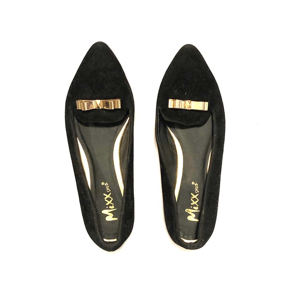 Velvet Flats